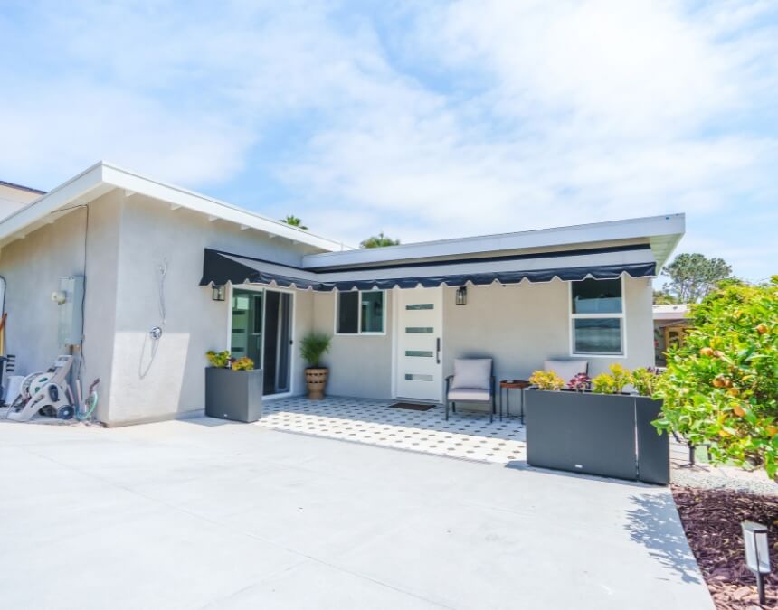 Modern San Diego home exterior under clear skies – What Is the Best Time of Year to Build an ADU in San Diego